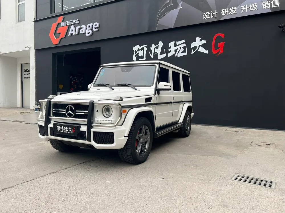Mercedes-Benz G-Class 4.0T Auto 4WD 5 Seater Parallel Import, 2018 — фото 1