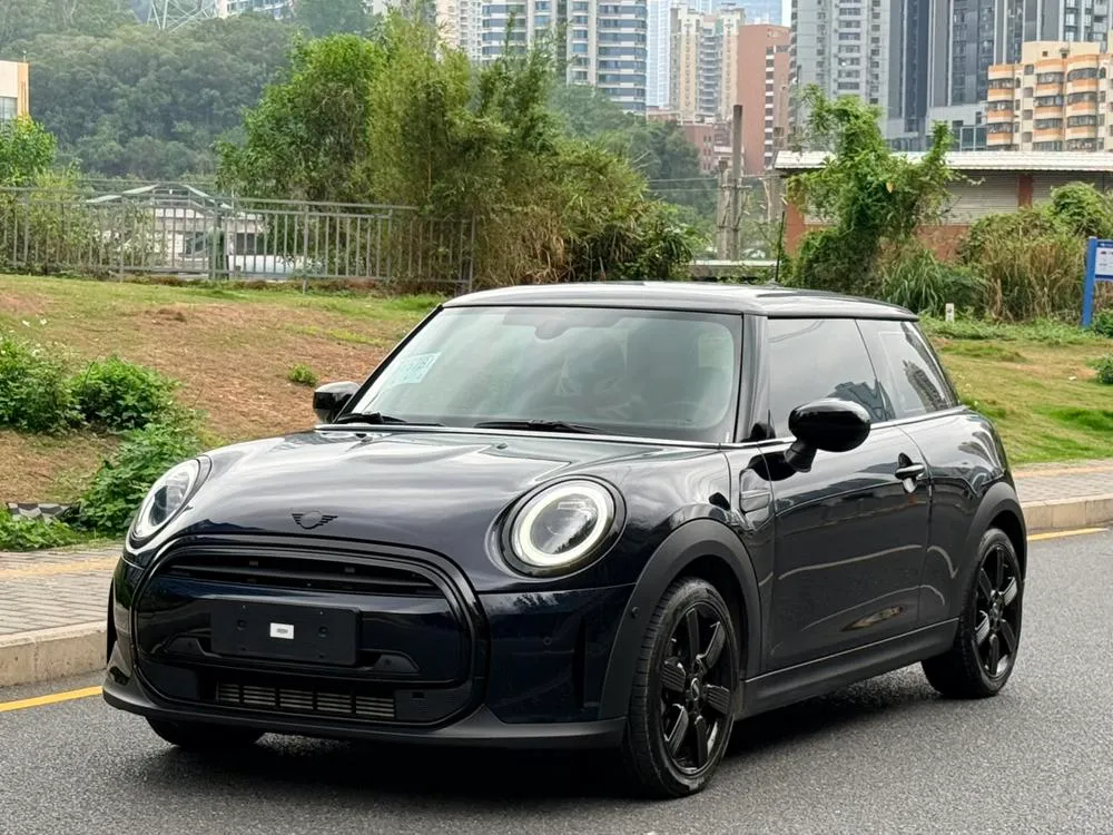 MINI MINI, 2023
