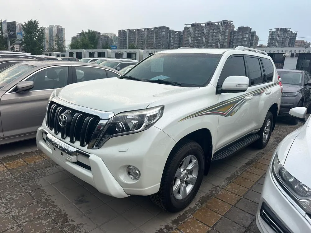 Toyota Prado (Import) 2.7L Auto 4WD 7 Seater Parallel Import, 2015 — фото 1