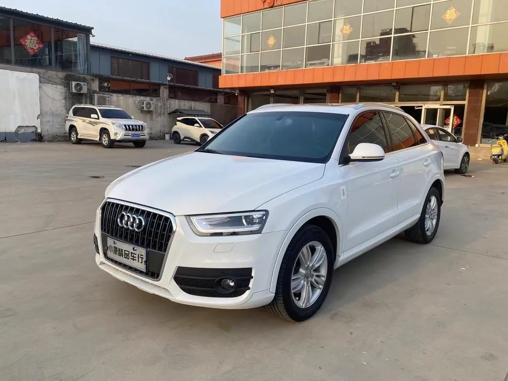 Audi Q3 35 TFSI Version, 2013 — фото 1