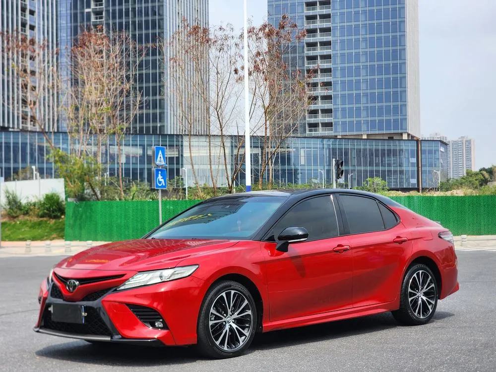 Toyota Camry 2.0S Style Edition CN6, 2019 — фото 1