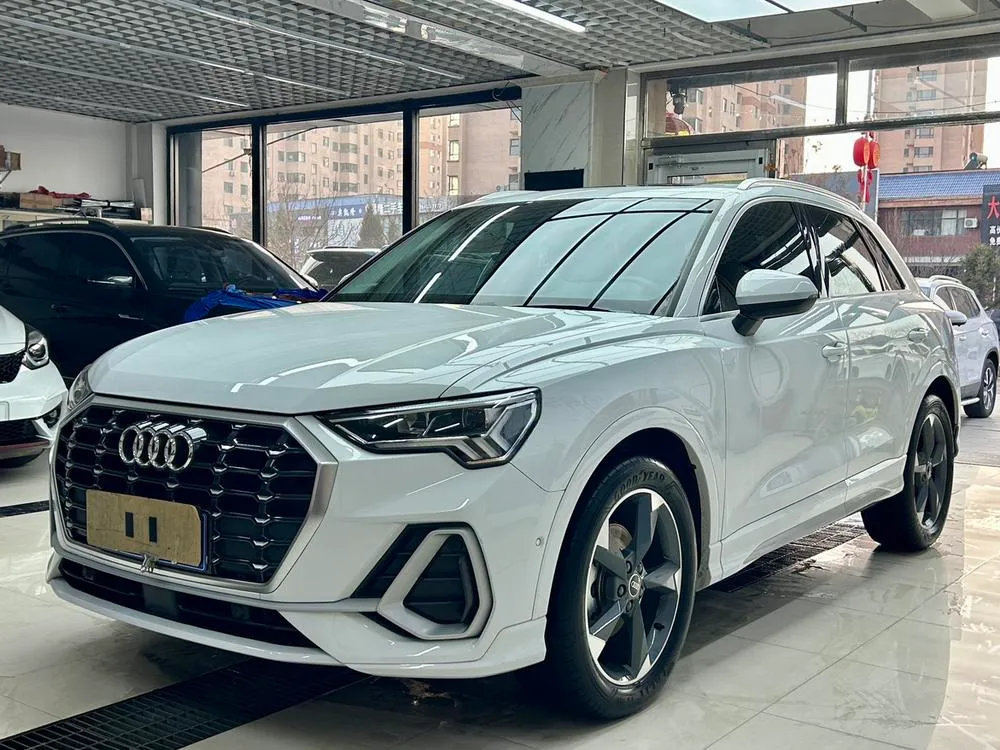 Audi Q3, 2023