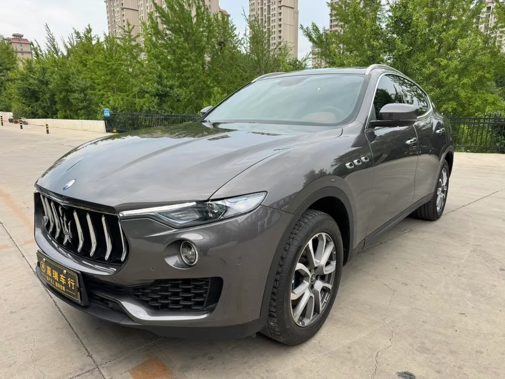 Мазерати Levante 3.0T 350Hp Standard Edition CN6, 2019 — фото 1