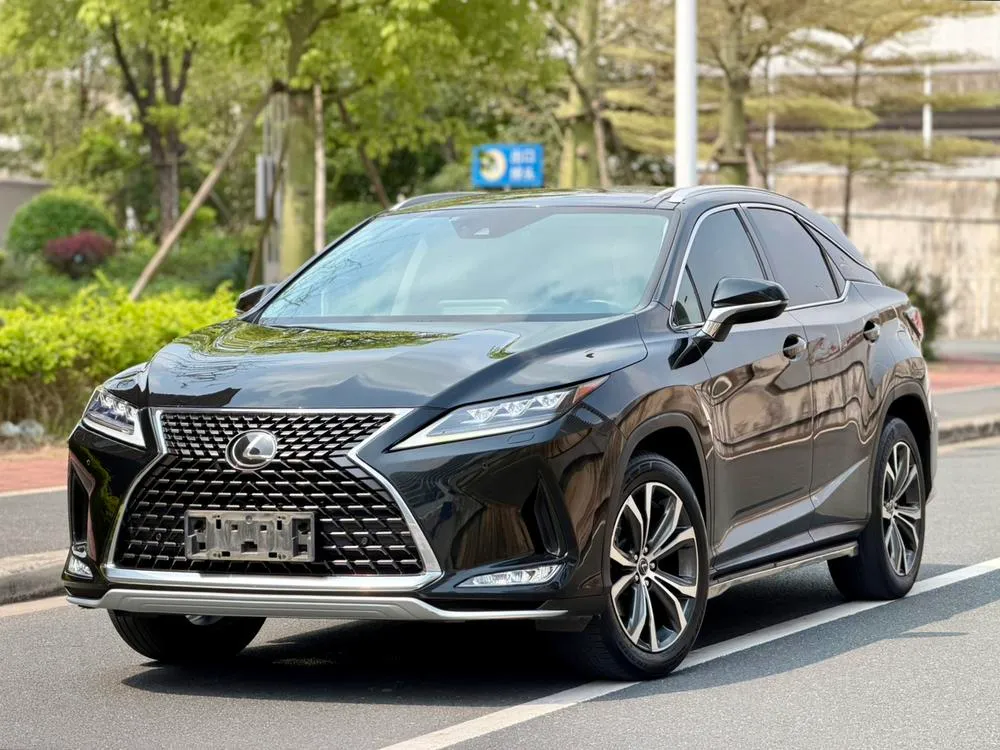 Lexus RX Facelift 300 4WD Edition, 2020 — фото 1