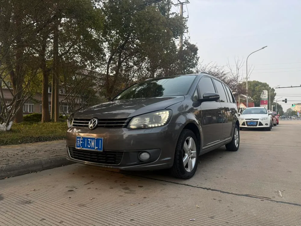 Volkswagen Touran 1.4T Auto Edition 5 Seater, 2013 — фото 1