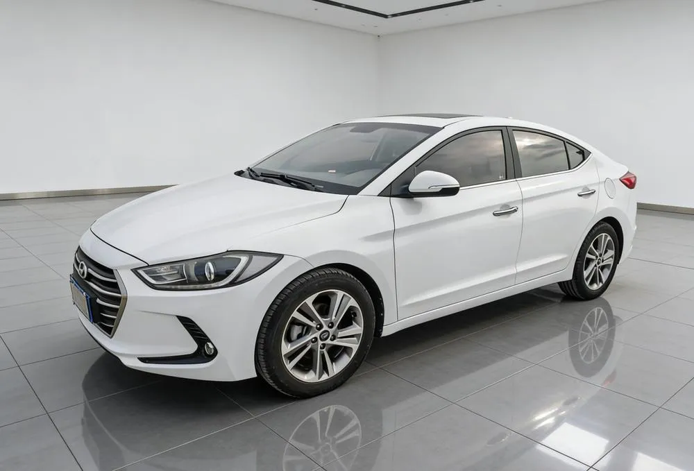 Hyundai Elantra Lingdong 1.6L Auto Stylish · Flagship Version, 2016 — фото 1