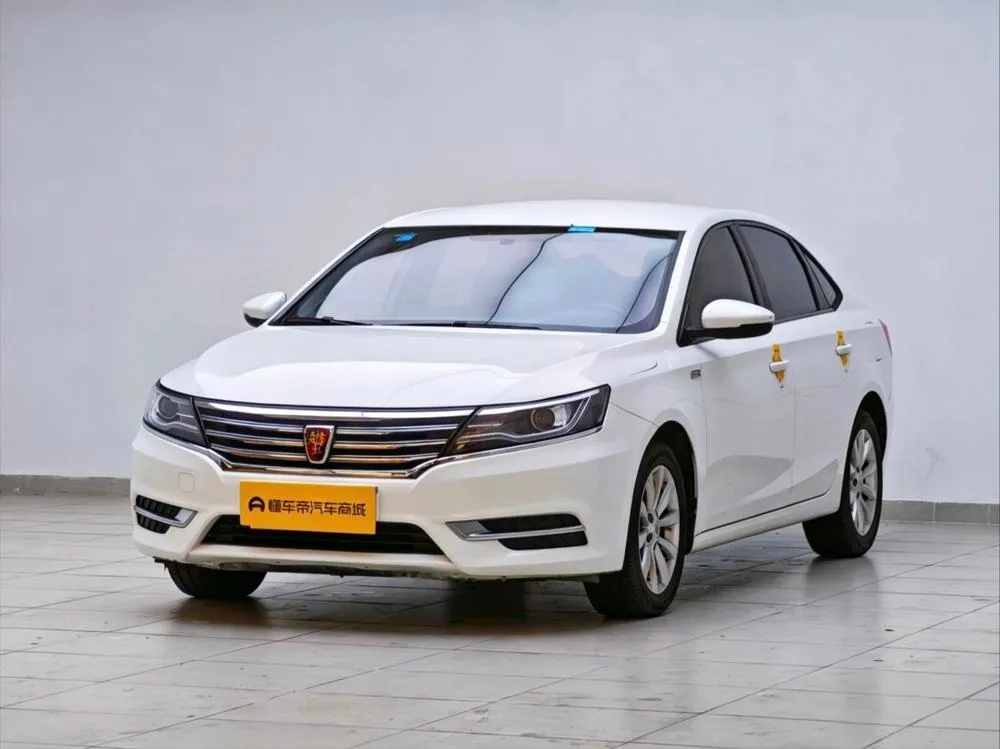 Roewe i6 1.0T автомат передний привод 5 мест заводская кастомизация версия, 2017 — фото 1