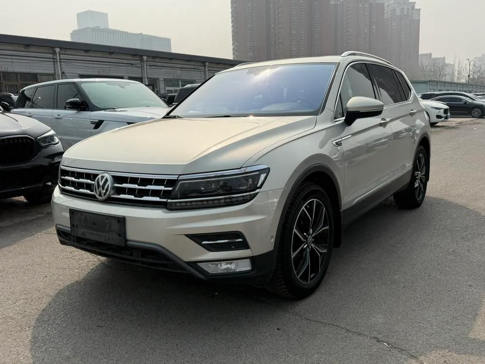 Volkswagen Tiguan L, 2018