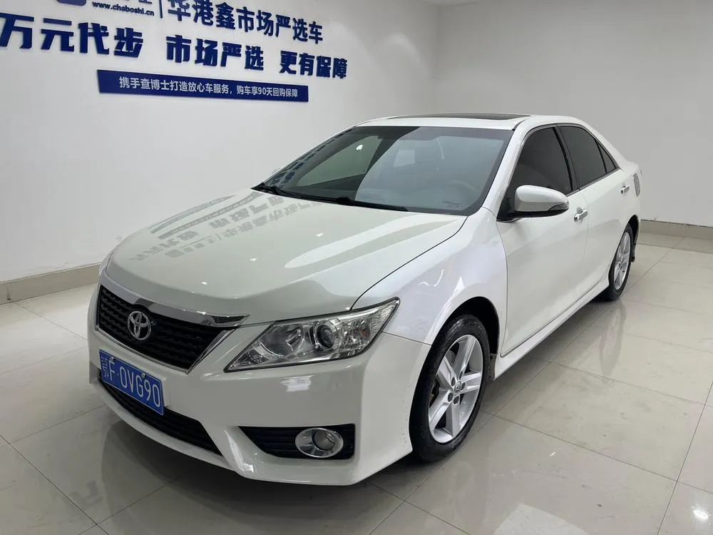 Toyota Camry 2.0S Edition, 2012 — фото 1