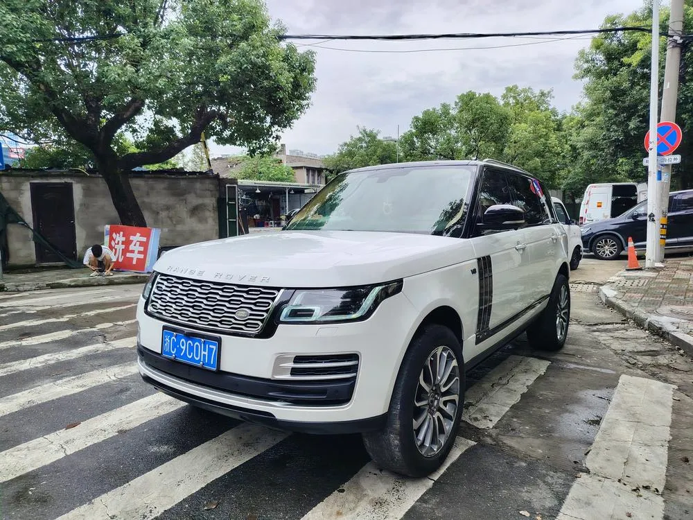 Land Rover Range Rover 3.0 V6 SC Vogue SE Extended Edition, 2015 — фото 1