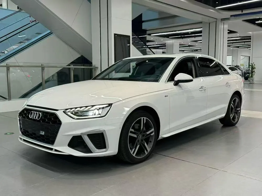 Ауди A4L 40TFSI Edition, 2021 — фото 1