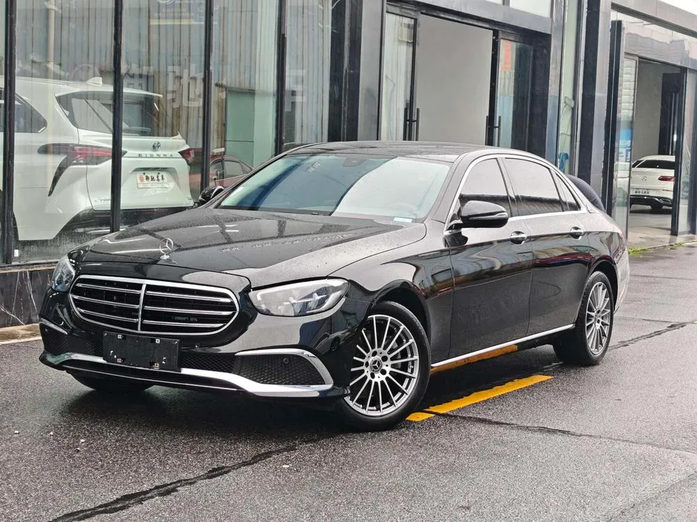 Mercedes-Benz E-Class, 2022