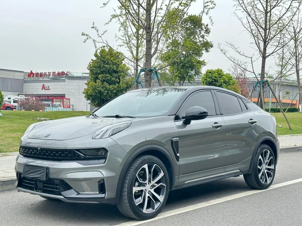 Lynk & Co 05 2.0TD 4WD Dynamic Halo, 2022 — фото 1
