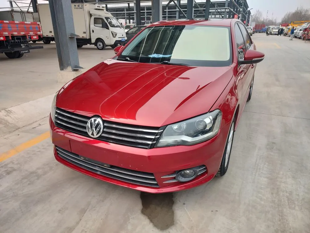 Volkswagen Bora 1.4T Auto Comfort Version, 2013 — фото 1