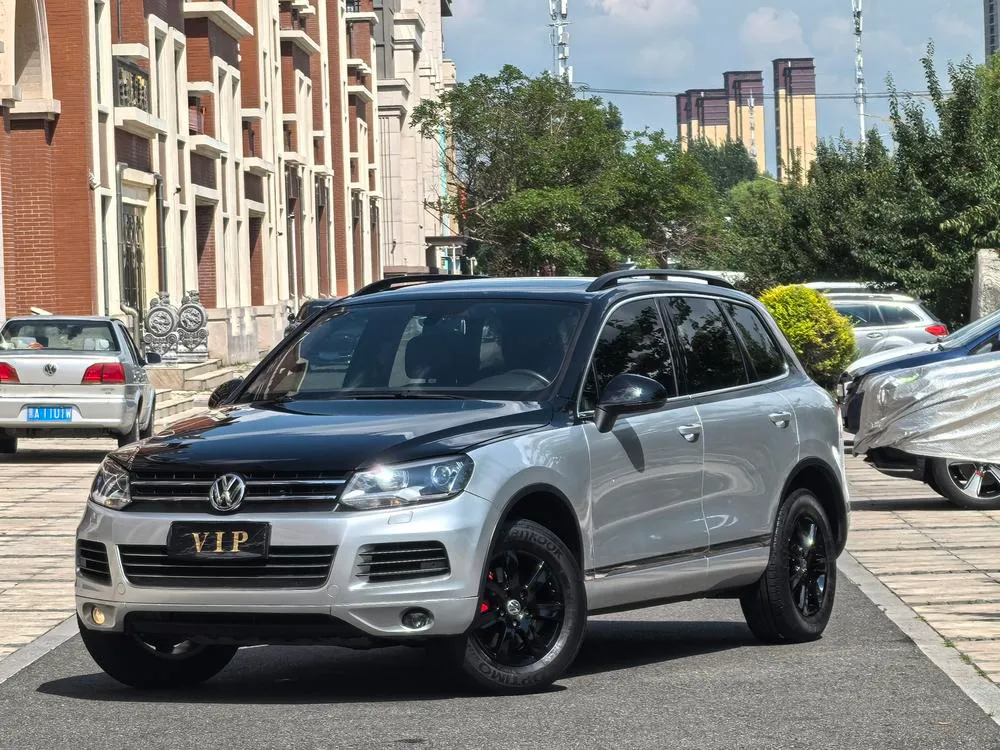 Volkswagen Touareg 3.0TSI Sharp Edition, 2014 — фото 1