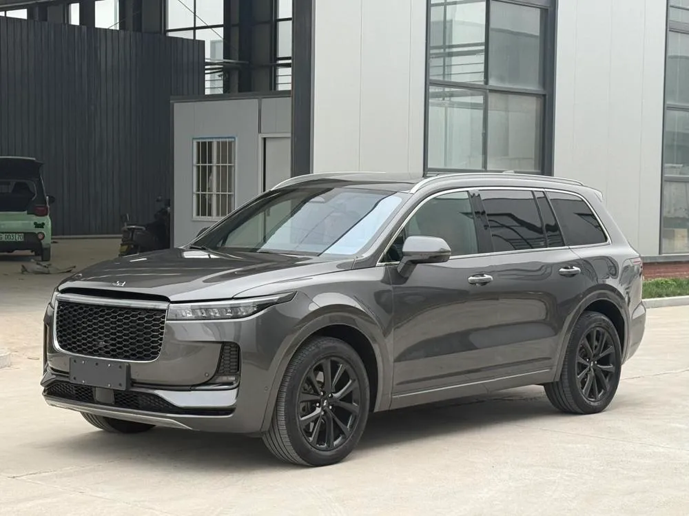 Li Auto ONE EREV 6 Seater Edition, 2021 — фото 1