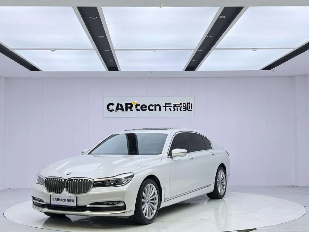 БМВ 7-Series 730Li Leading Version, 2018 — фото 1