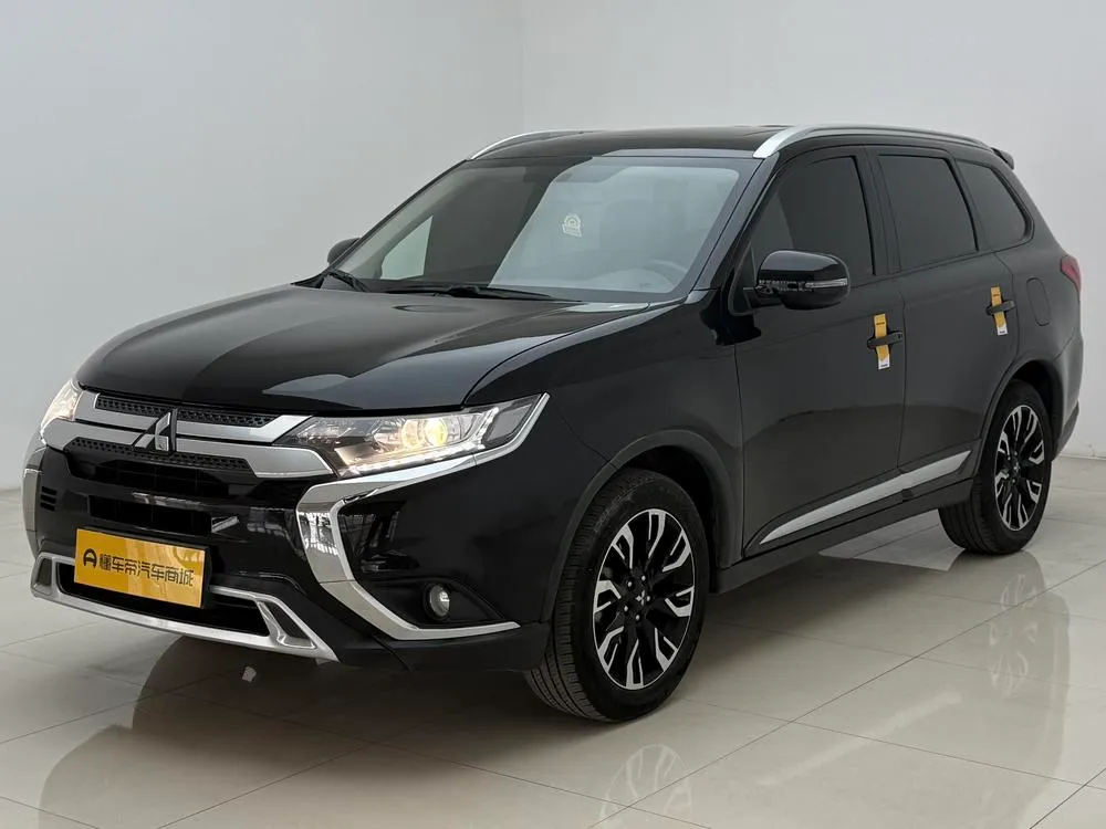 Mitsubishi Outlander 2.0L 2WD Smooth Edition 5 Seater, 2020 — фото 1
