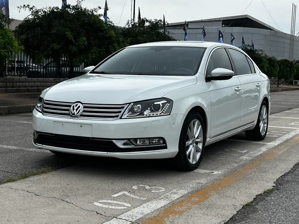 Volkswagen Magotan 2.0TSI Premium Version, 2013 — фото 1