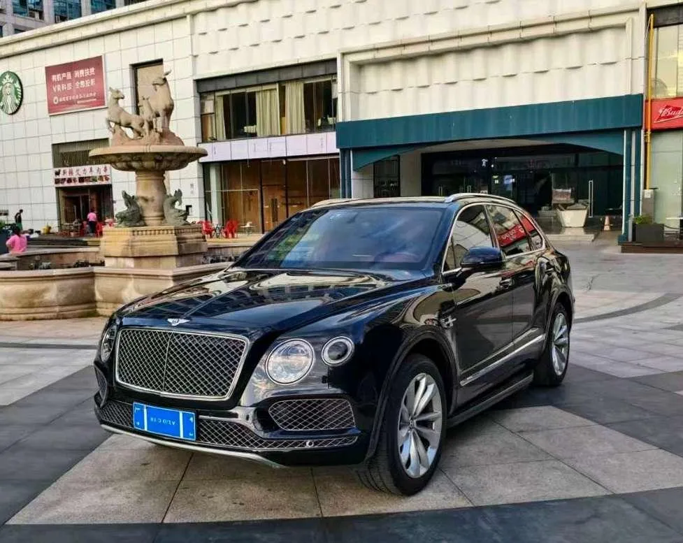 Bentley Bentayga, 2018