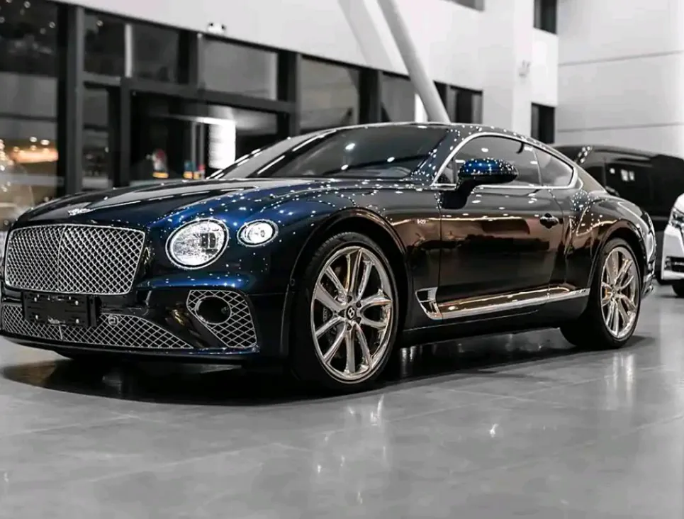Bentley Continental 4.0T Auto 4WD 4 Seater Parallel Import, 2022 — фото 1
