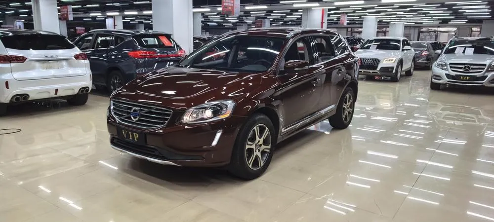 Volvo XC60, 2015