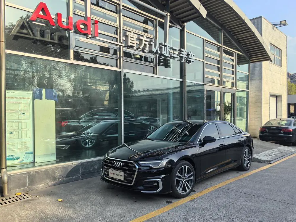 Audi A6L Facelift 40 TFSI Luxury Version, 2023 — фото 1