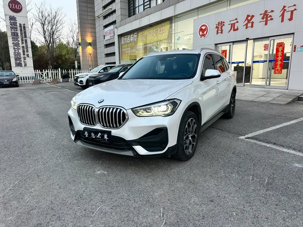 BMW X1 sDrive25Li Leading Version, 2022 — фото 1