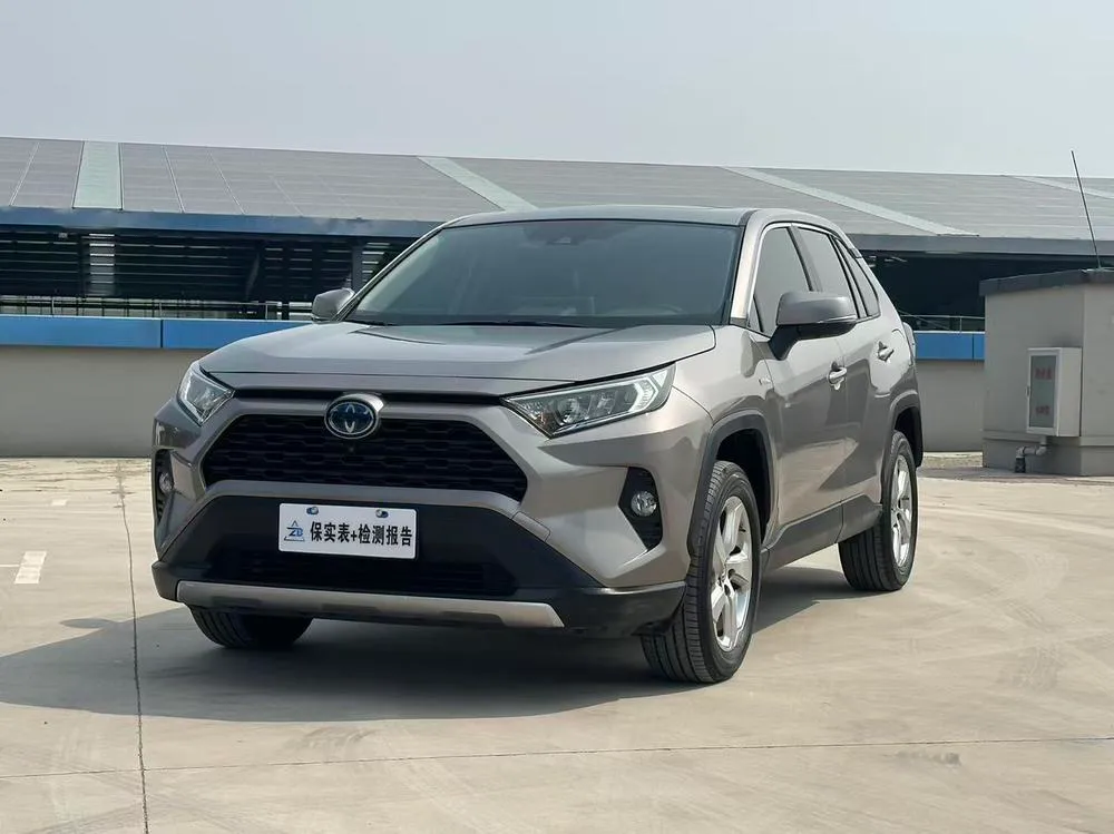 Тойота RAV4 Dual Engine 2.5L CVT 2WD Elite Edition, 2021 — фото 1