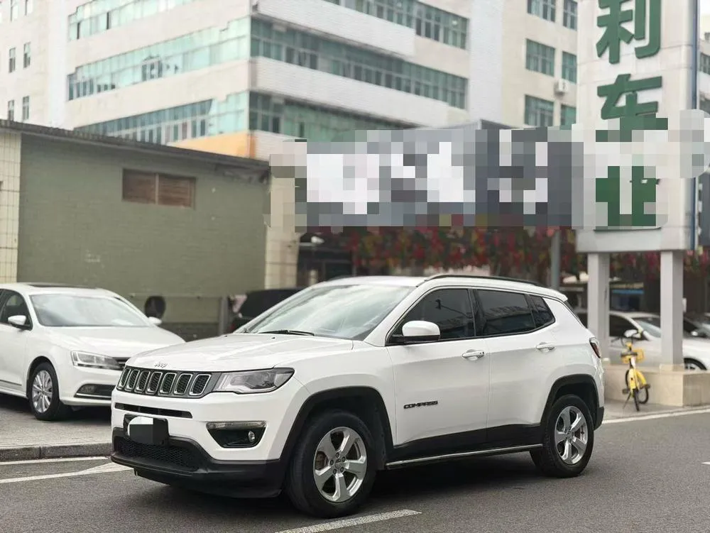 Jeep Compass 200T Auto Edition, 2017 — фото 1