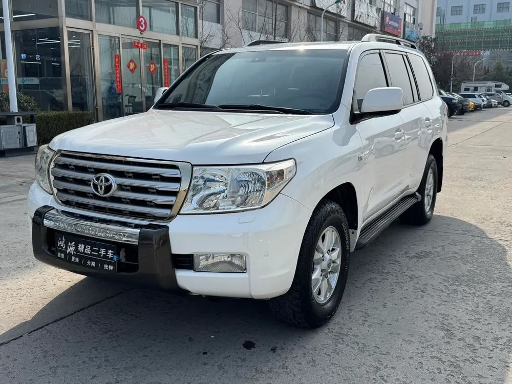 Toyota Land Cruiser, 2010