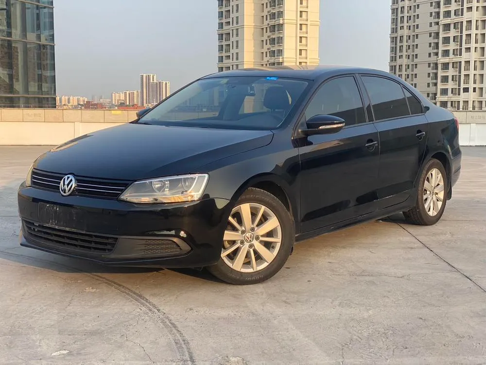 Volkswagen Sagitar, 2012