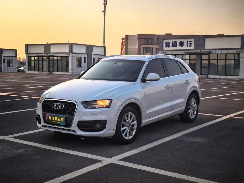 Audi Q3, 2013