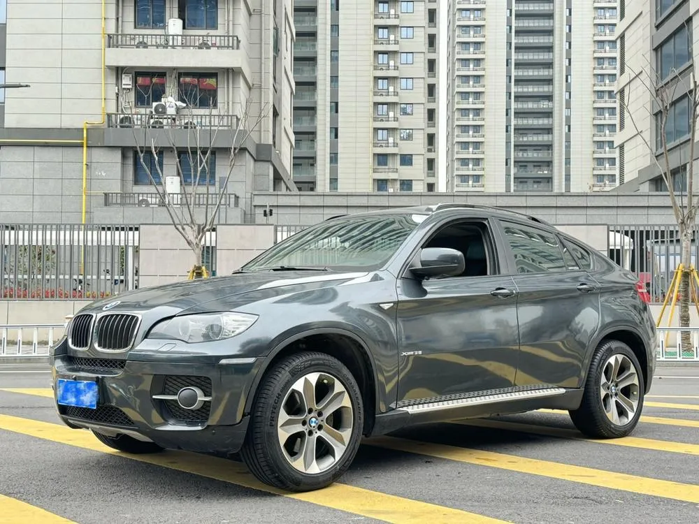 BMW X6, 2012