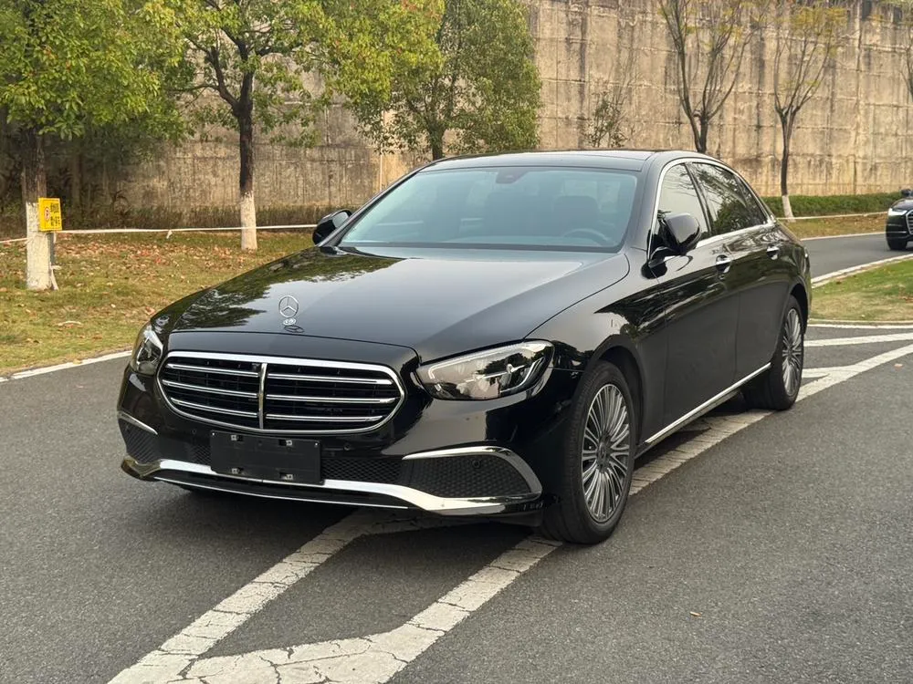 Mercedes-Benz E-Class, 2023
