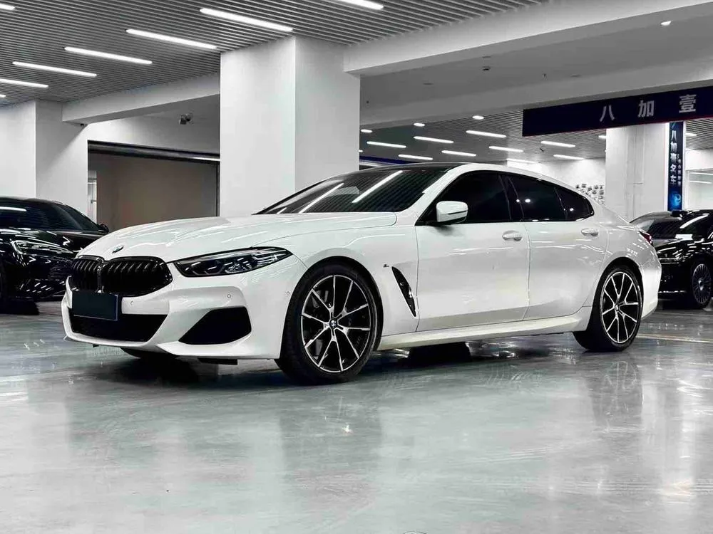 BMW 8-Series, 2021