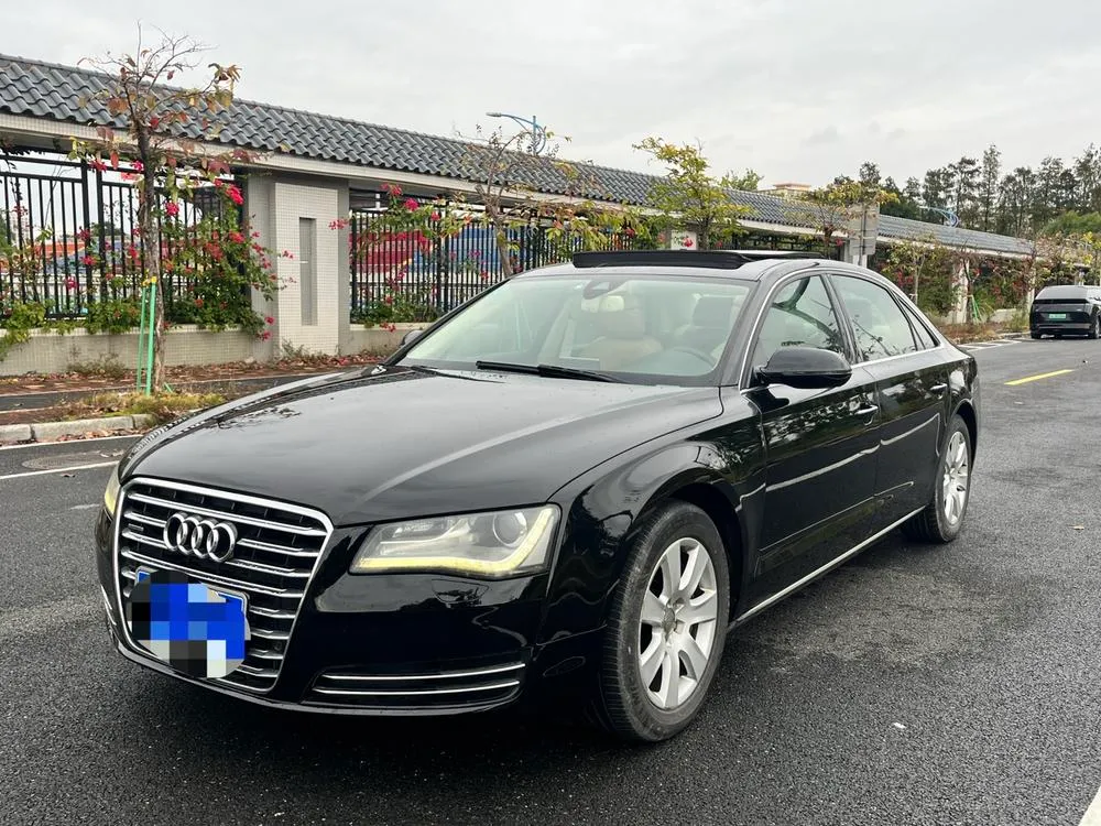 Audi A8 A8L 3.0 TFSI quattro Comfort Version (213kW), 2011 — фото 1