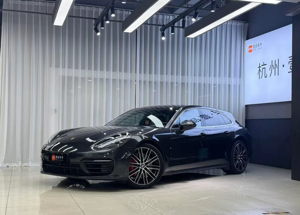 Porsche Panamera, 2021
