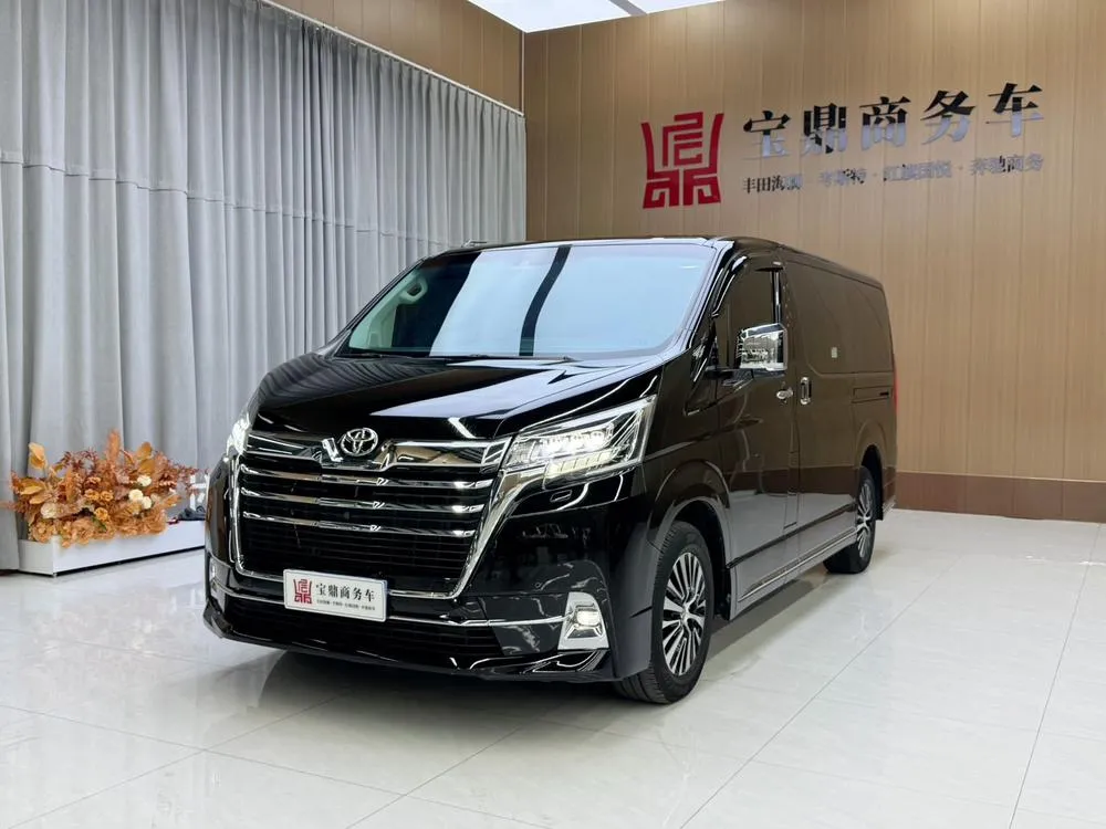Toyota Granvia (Overseas), 2022