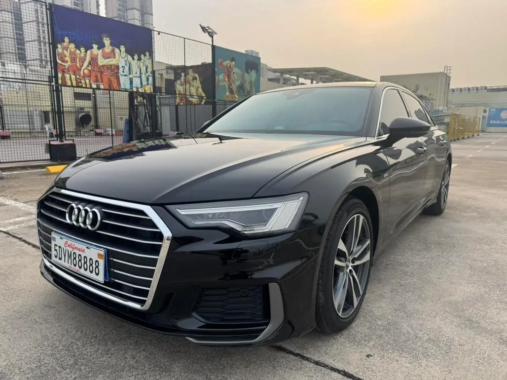 Ауди A6L 40 TFSI Luxury Version, 2021 — фото 1
