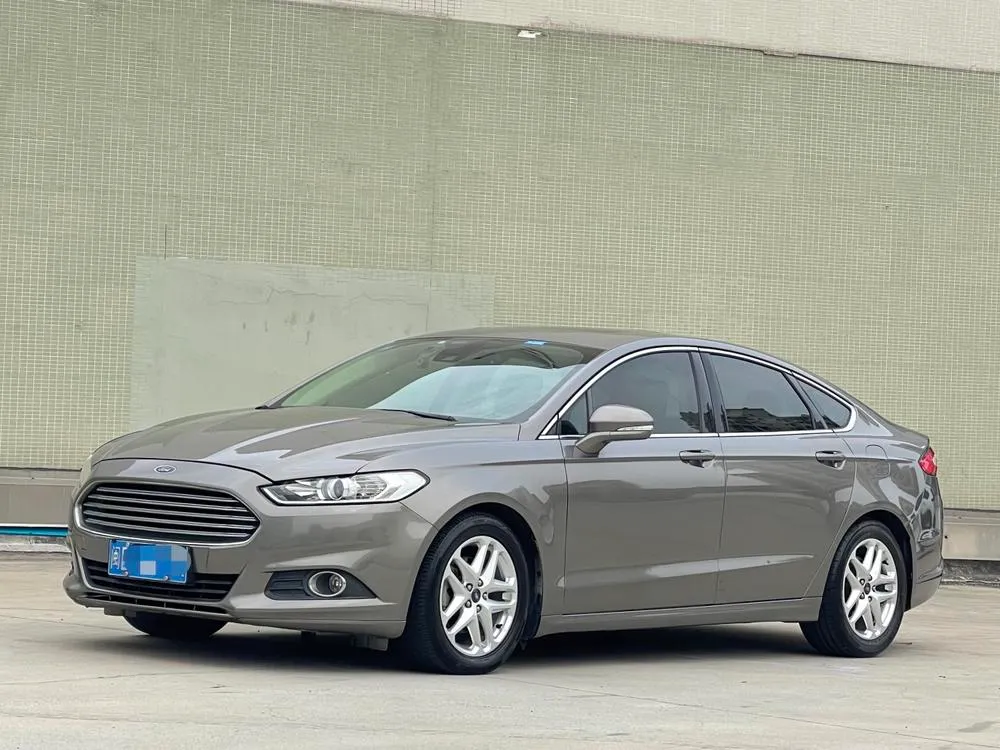Ford Mondeo 1.5L GTDi180 Fashion Version, 2013 — фото 1