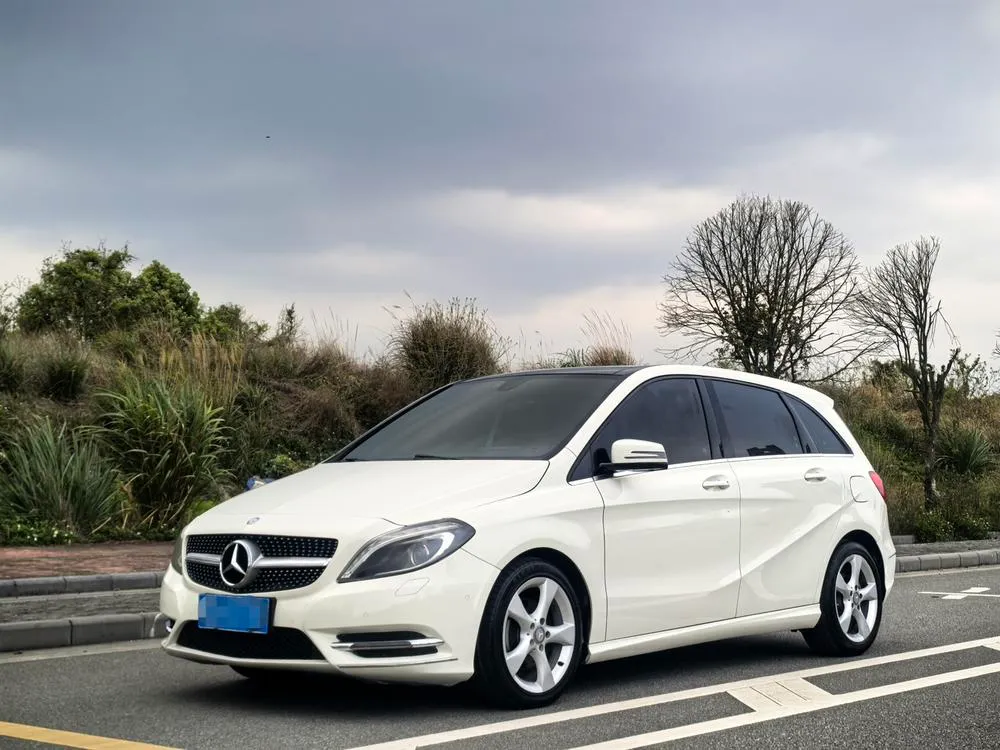 Mercedes-Benz B-Class, 2012
