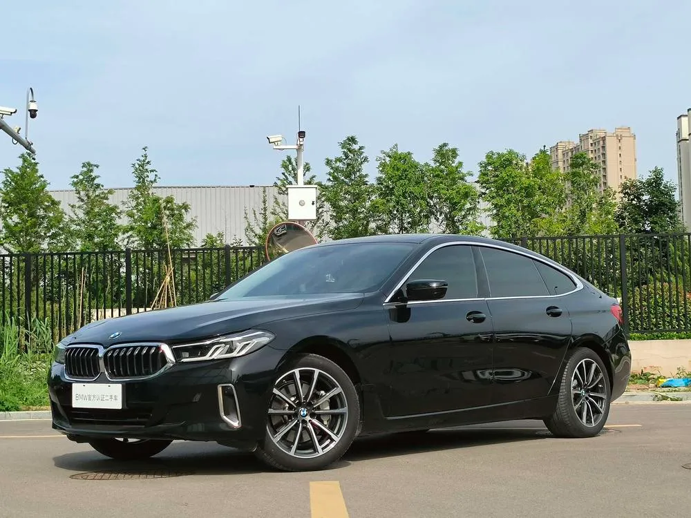 БМВ 6-Series GT 630i Luxury, 2022 — фото 1