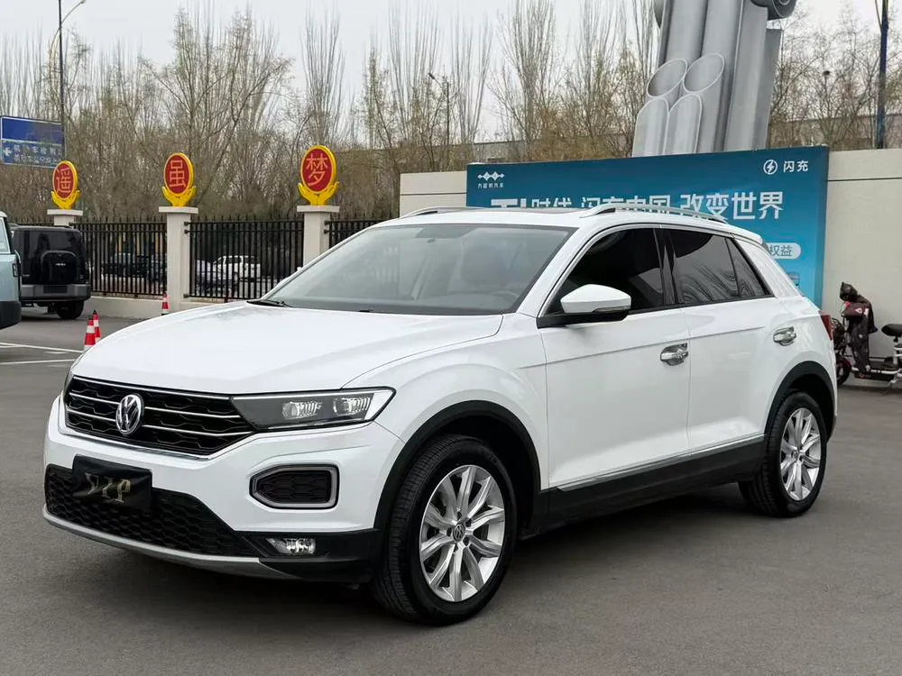 Volkswagen T-Roc 230TSI DSG 2WD Version, 2020 — фото 1
