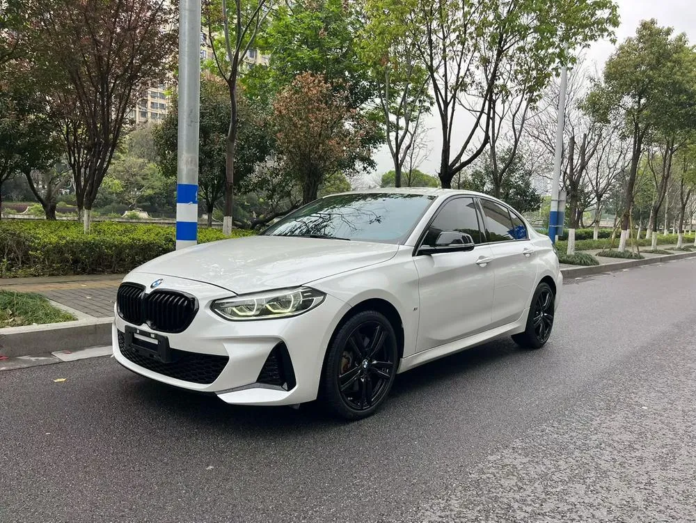 BMW 1-Series 125i M Sport Edition, 2021 — фото 1