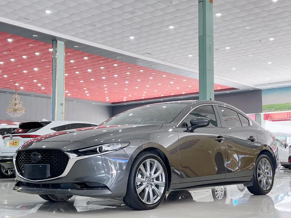Mazda 3 Axela, 2023