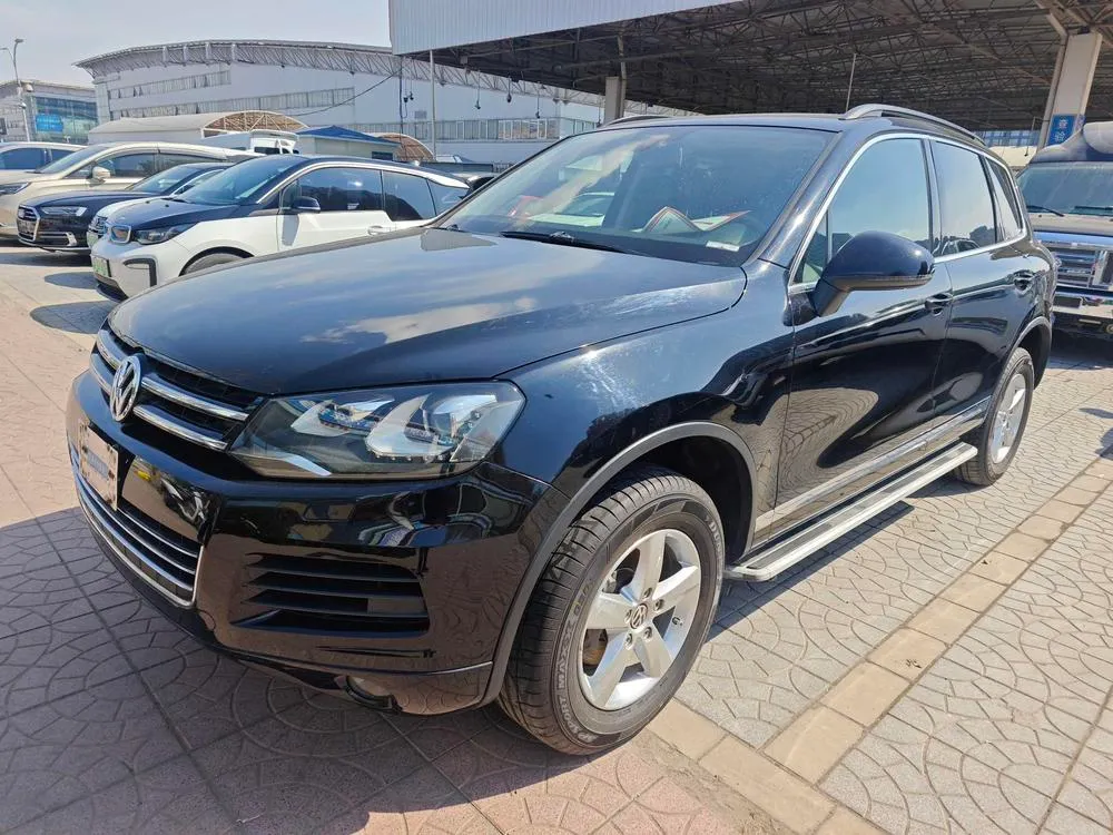 Volkswagen Touareg 3.0TSI High Trim Version, 2011 — фото 1