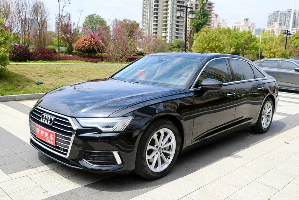 Audi A6L, 2020