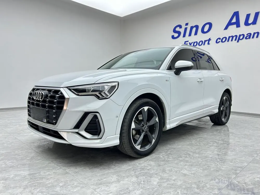 Audi Q3, 2022