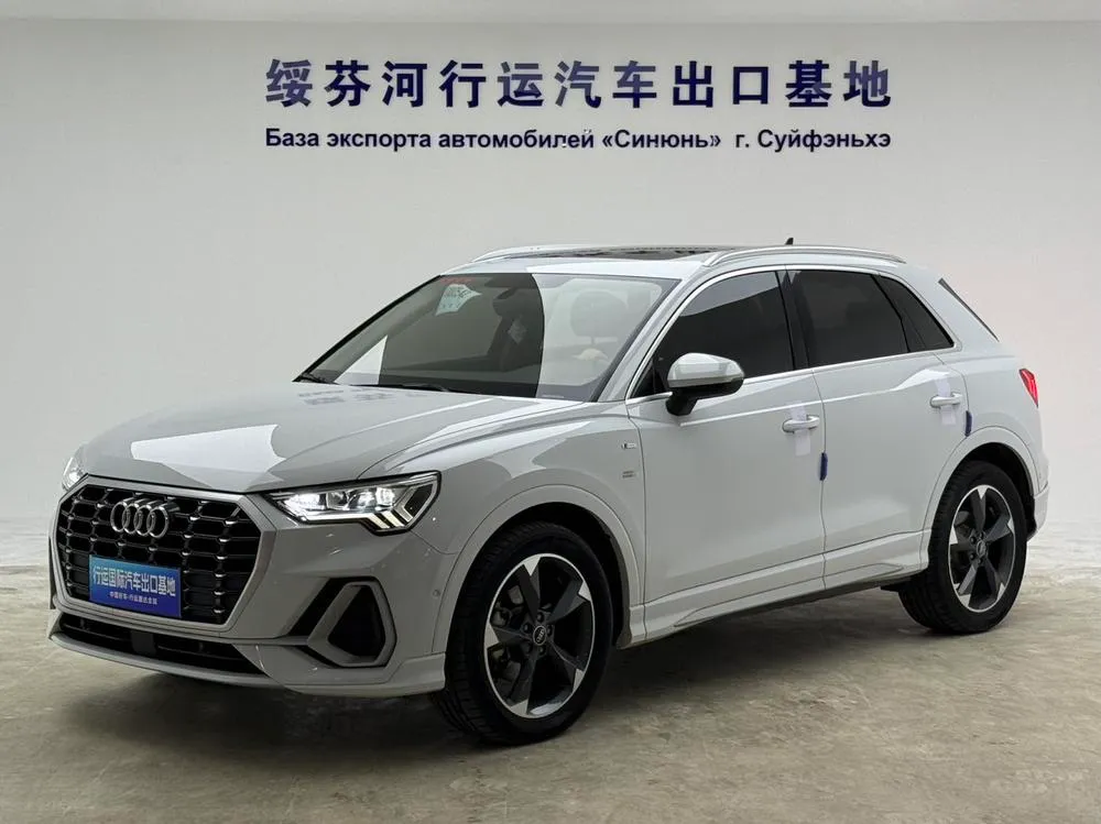 Audi Q3 35 TFSI Fashion Version, 2023 — фото 1
